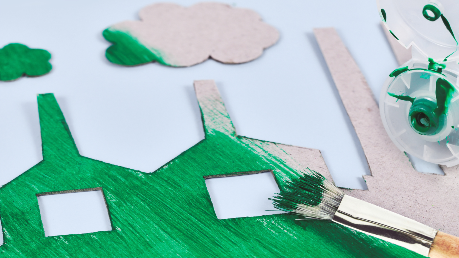 Eyewash, Hogwash and Greenwash (EHG) – The Trilemma of ESG Investing